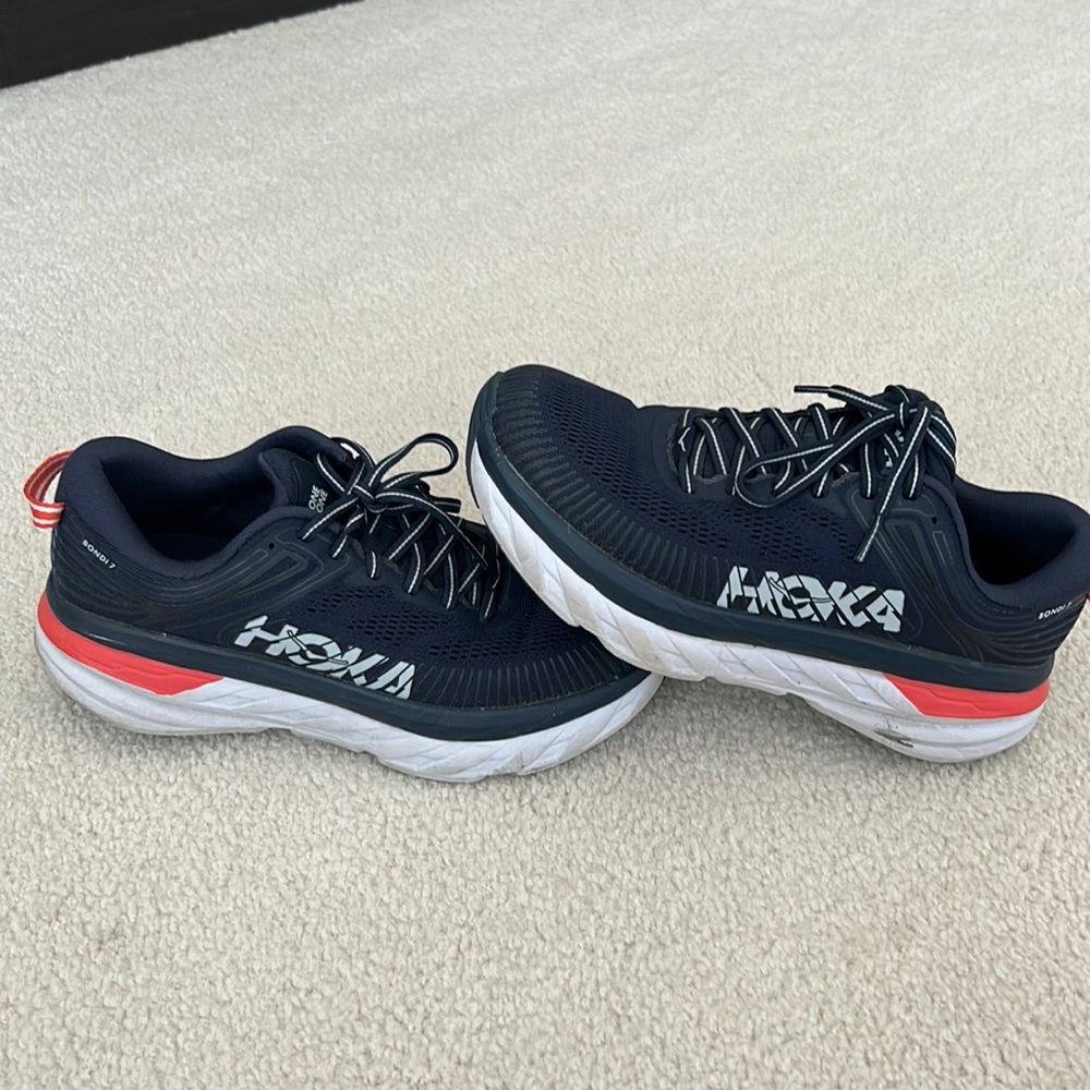 Hoka One Bondi 7 women’s 8.5